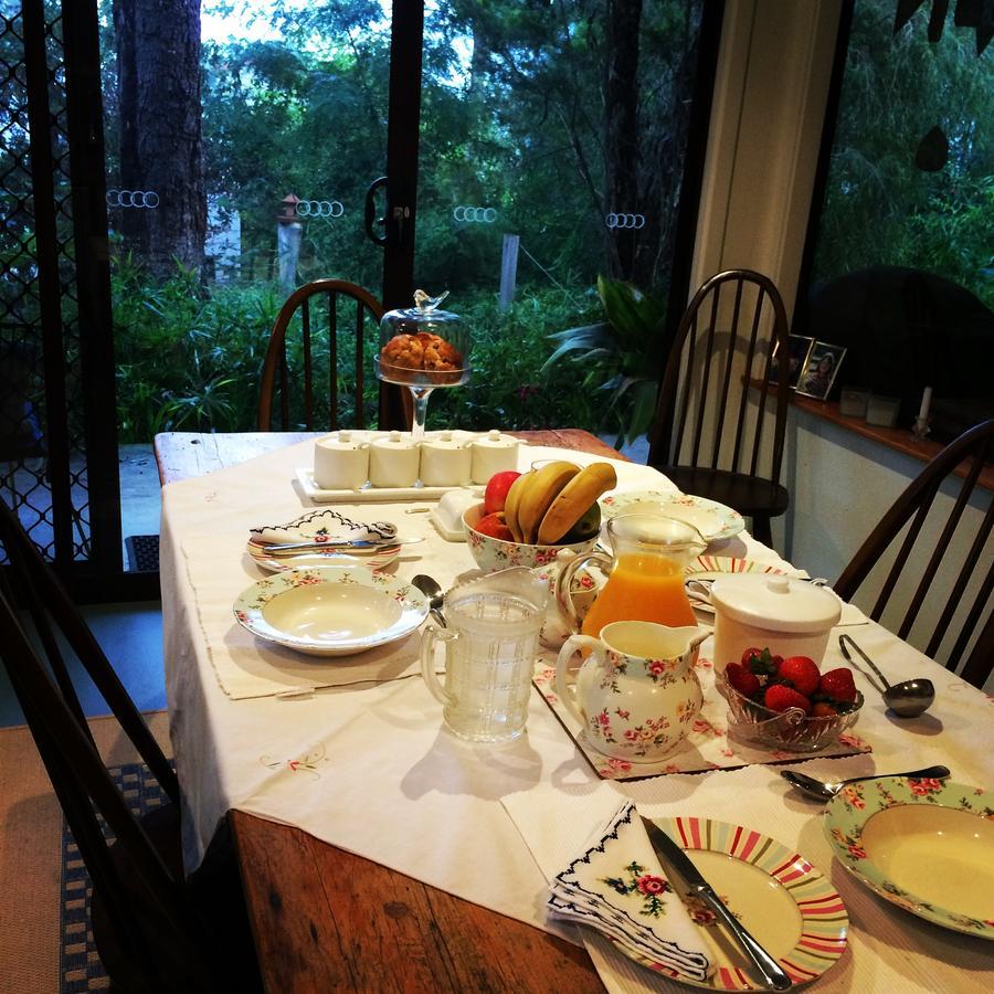 Whispering Pines Bed And Breakfast Collie Εξωτερικό φωτογραφία